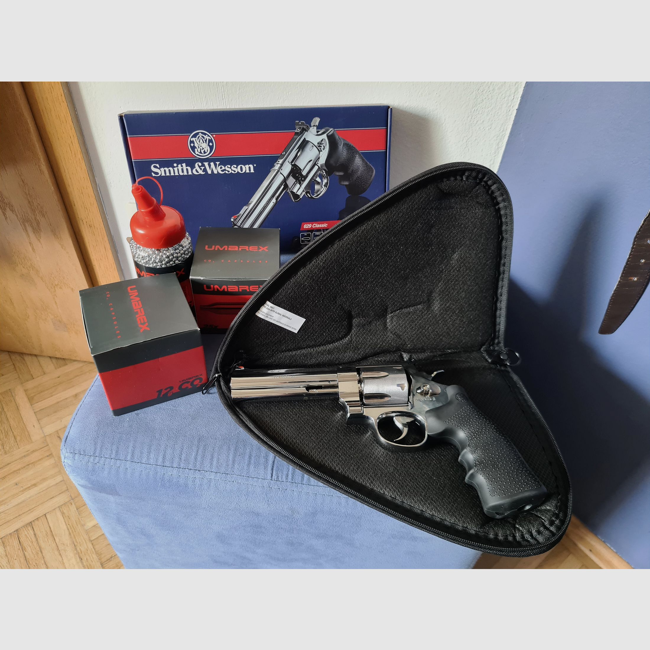 CO2 pistol Smith & Wesson 629 Classic