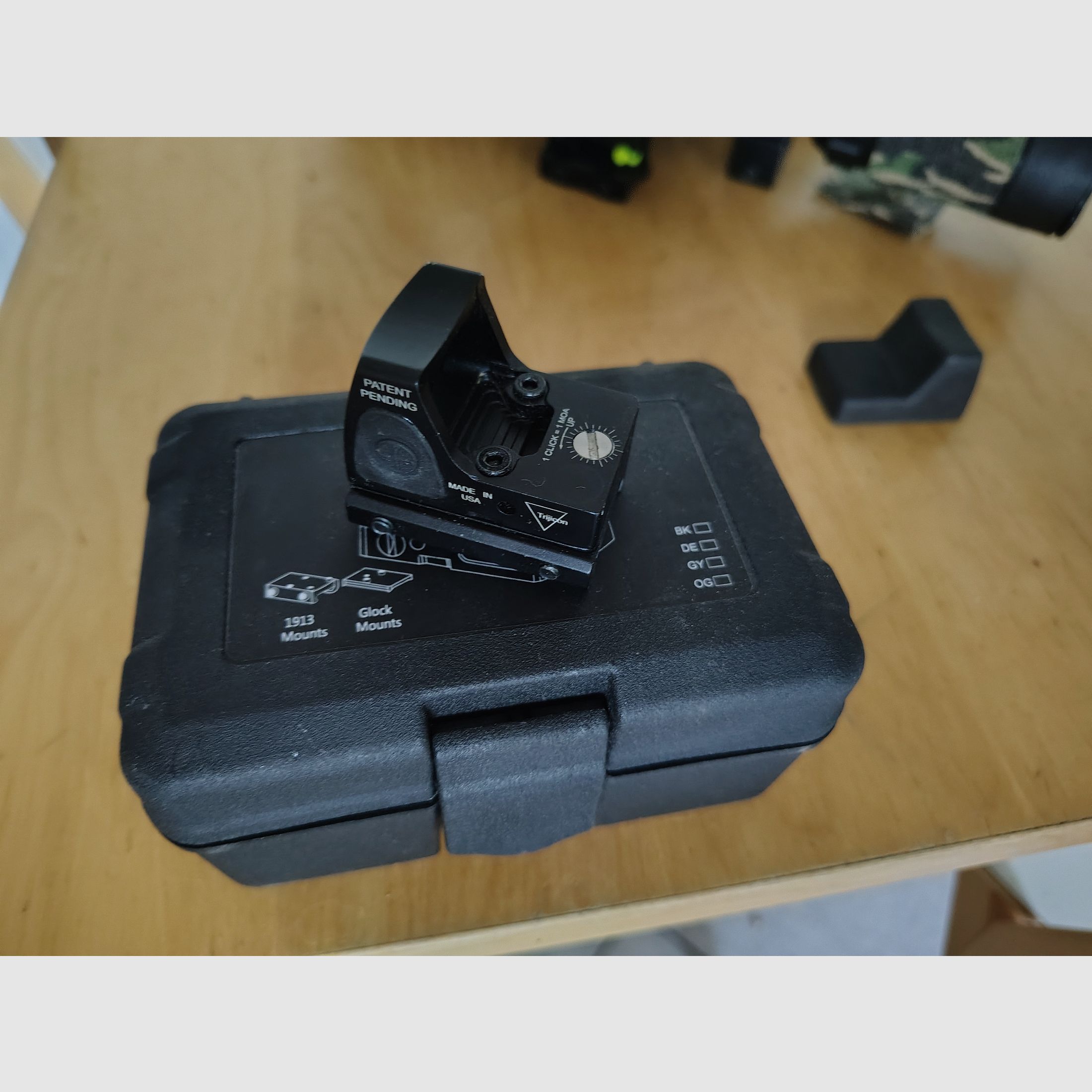 RM07 Style Mini Red Dot – robusto mirino in alluminio per pistole Airsoft / GBB