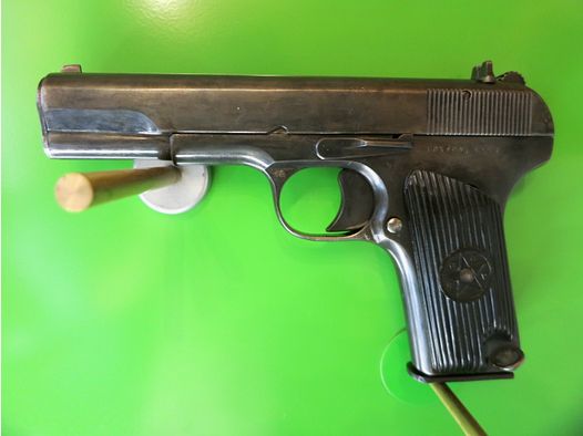 Tokarev TT33 mit Reducta-Lauf Kal. 4 mm M20 zum Übungsschießen     #85-