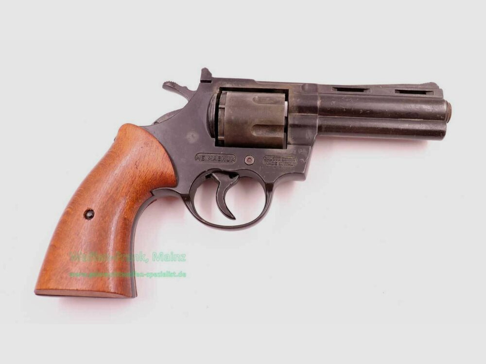 Italienisch - Divers ME. Magnum (PTB438)