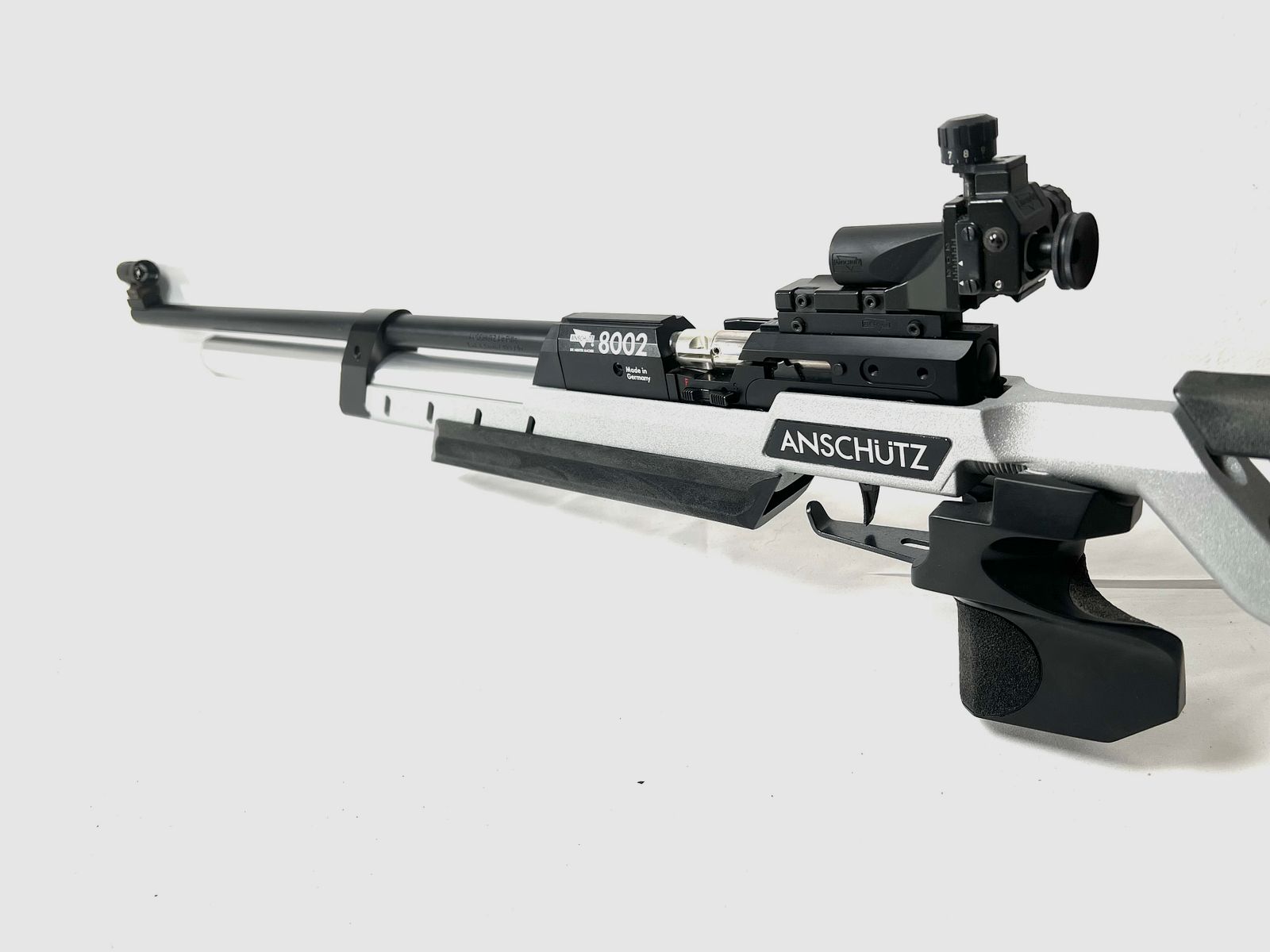 Match-Luftgewehr Anschütz 8002 (Junior- und Senior-Ausführung), Bild 3 von 4