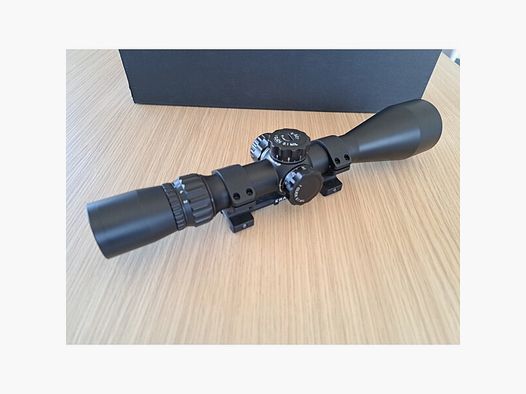 March Tactical 3-24x52 FML-1, FFP, 0.1mil Verstellung, beleuchtet, Zielfernrohr