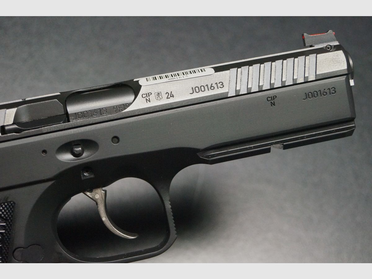 CZ Shadow 2 Black, Bild 2 von 9