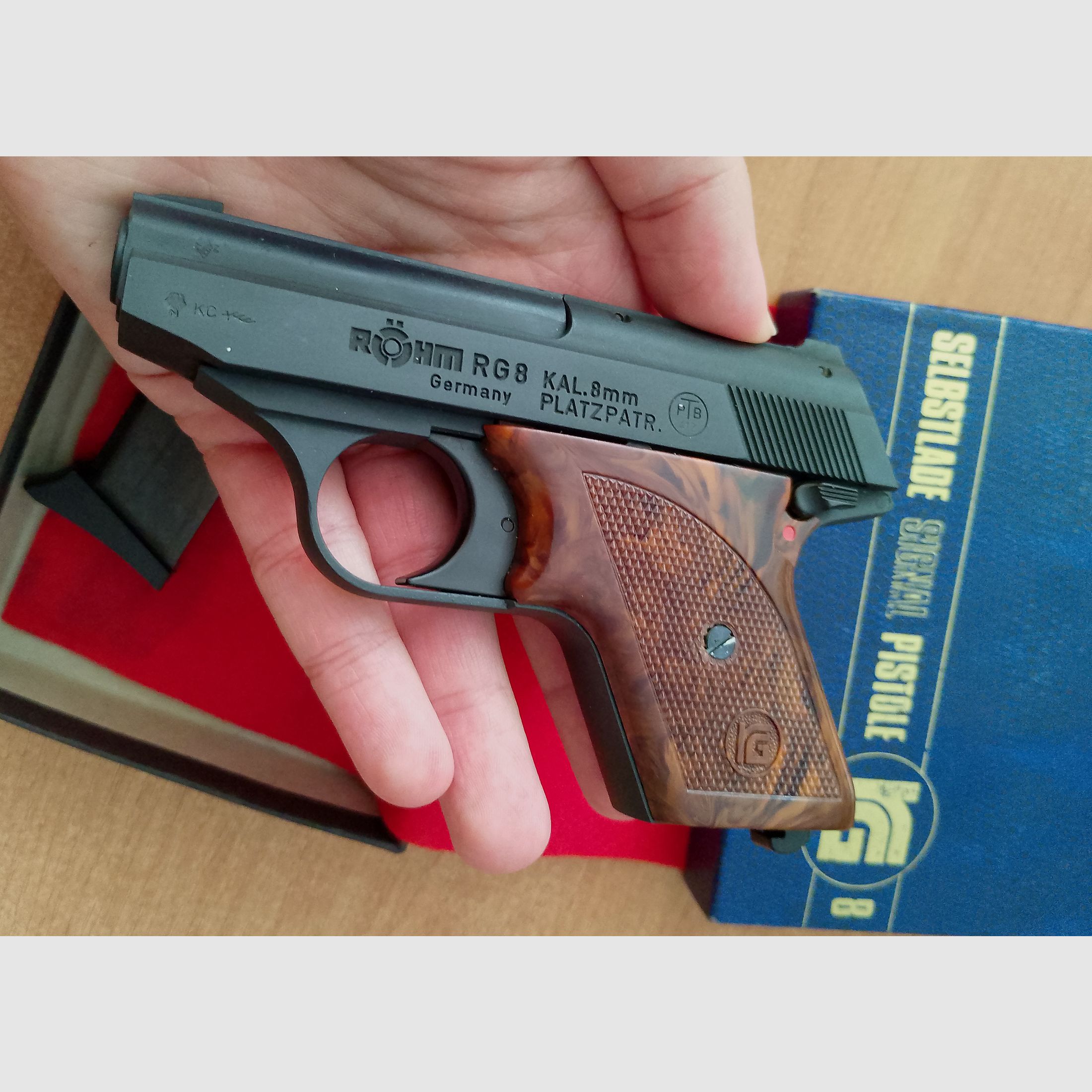 Seltene Röhm RG 8 im Kaliber 8 mm Knall/ PTB 412 mit OVP!