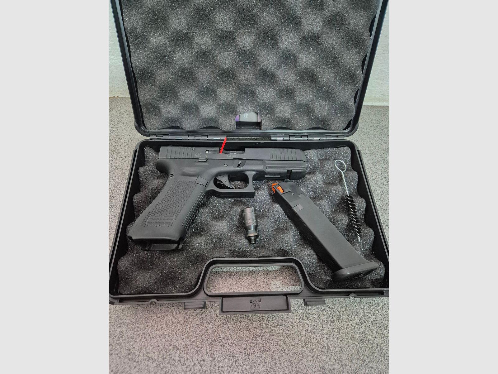 Glock17     PAK 