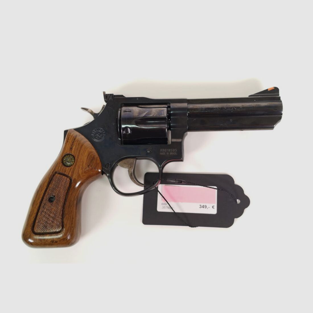 Taurus 689, Bild 2 von 4