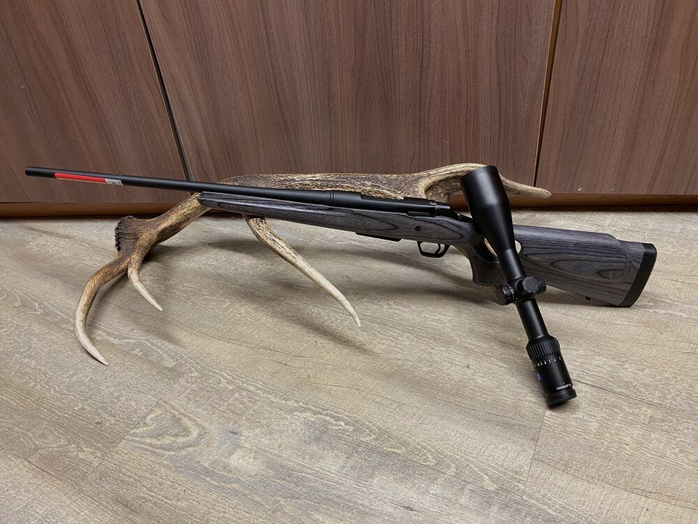 Winchester XPR thumbhole, with Zeiss Conquest V4 3-12x56, image 1 of 2
