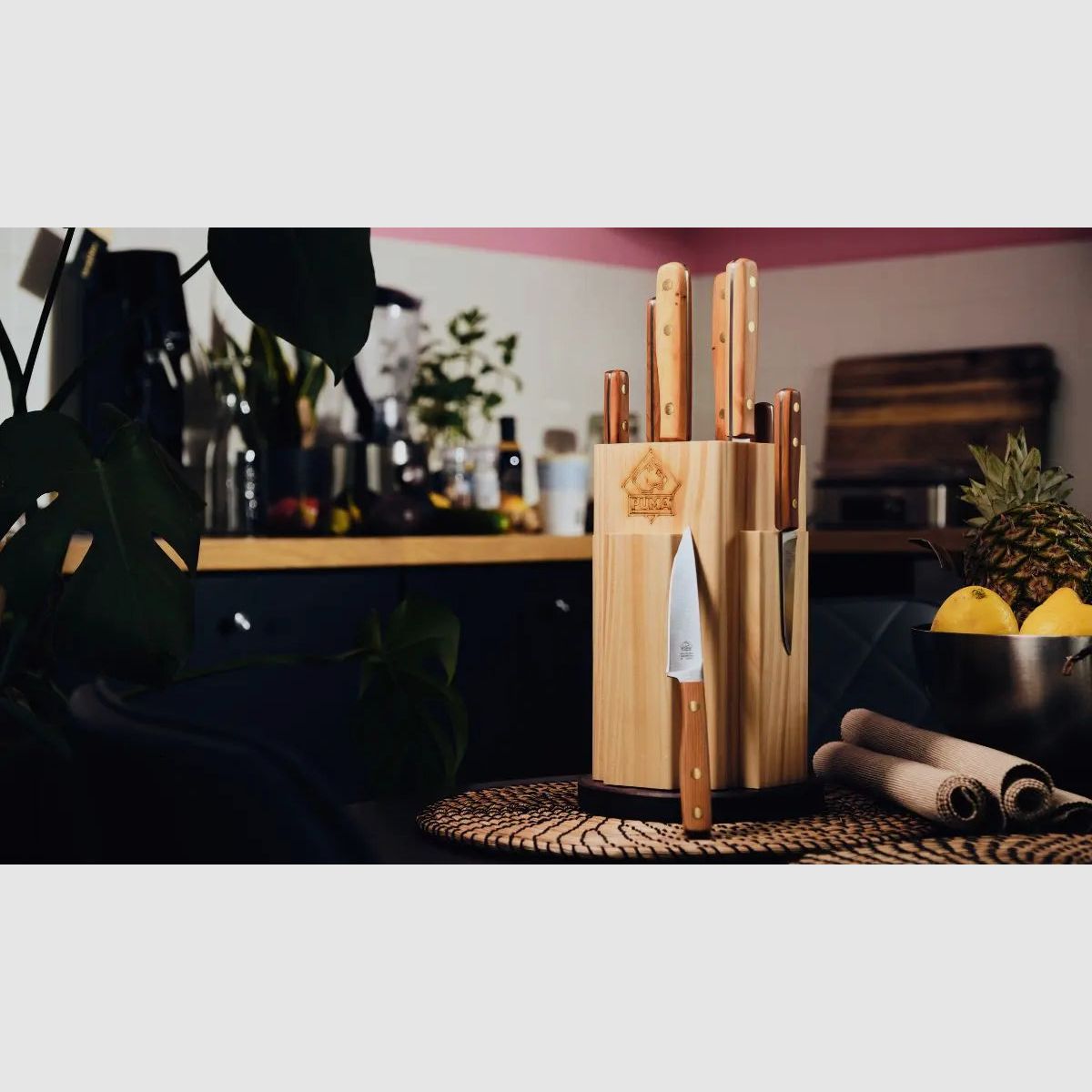 PUMA Küchenblock mit 8 Küchenmessern