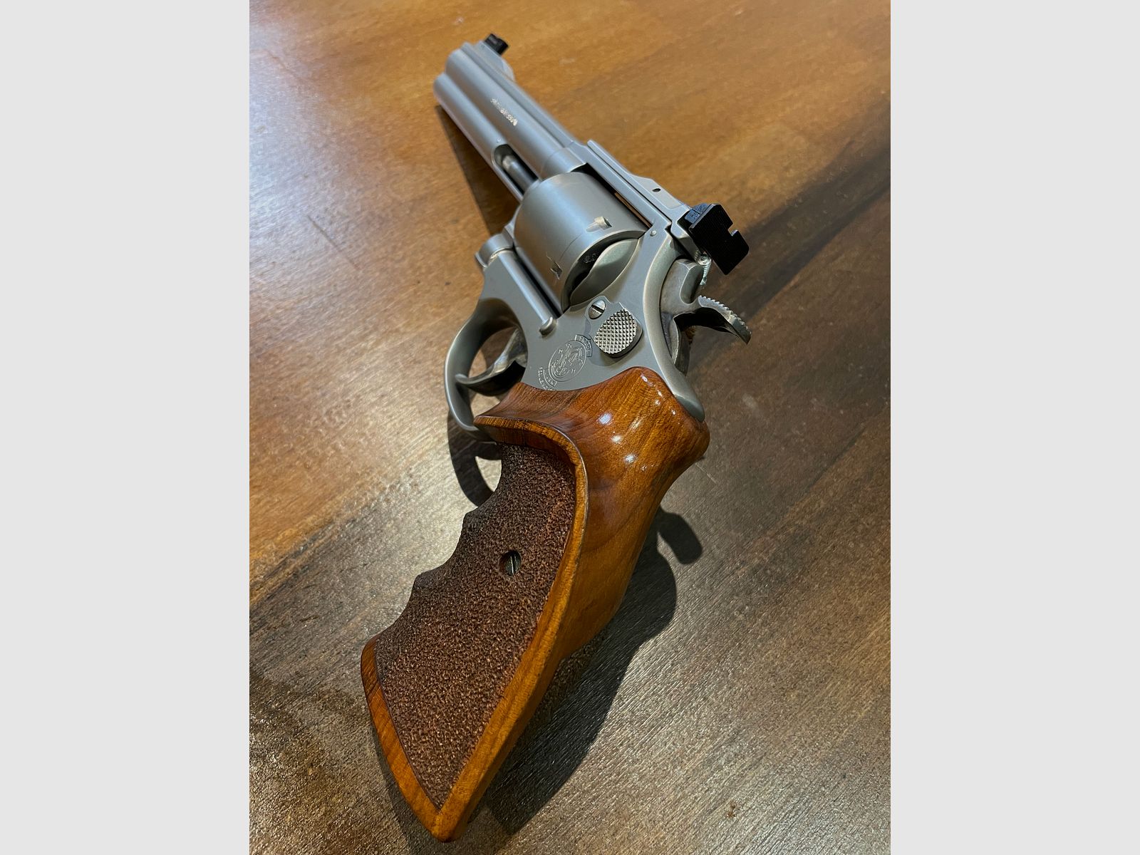 Smith & Wesson Revolver Mod. 617 Euro Sport Cal. .22 l.r 6