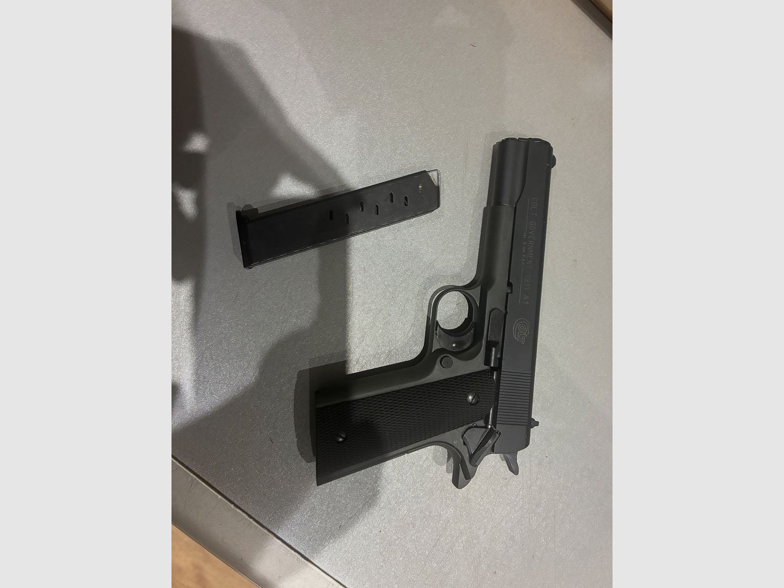 Cold Government 1911A, imagen 3 de 3