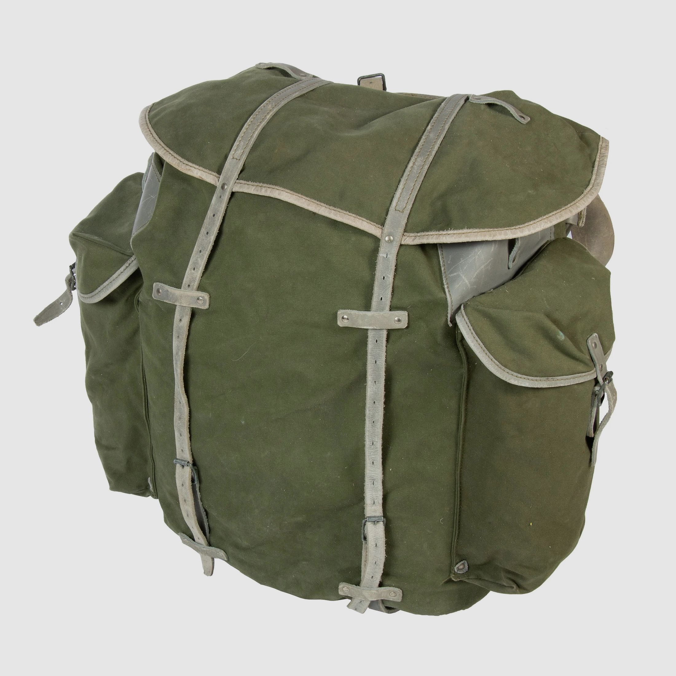 Norwegischer Rucksack oliv gebraucht