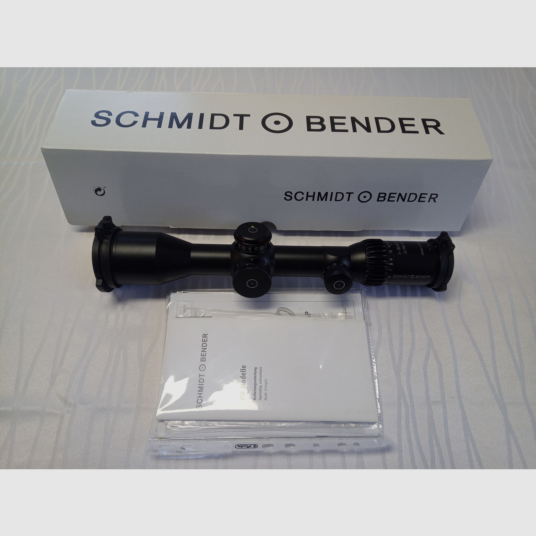 Schmidt & Bender PM II  Ultra short 3-20x50 LP Police 1cm DT35 MTC LT