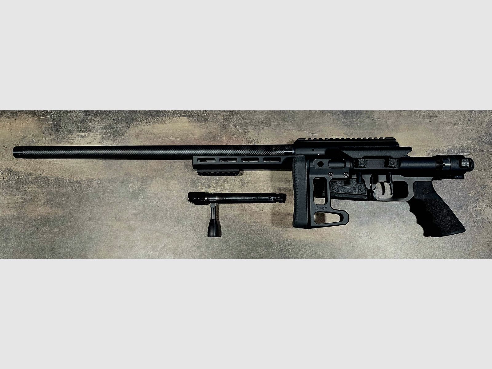 Voere V3 Jacht Varmint Carbon kal. 308 Win. MDT LSS Gen.2+ MDT Kolfadapter+ Skeleton Carbine Stock incl. MDT Metalen Magazine 5 schoten, afbeelding 2 van 2