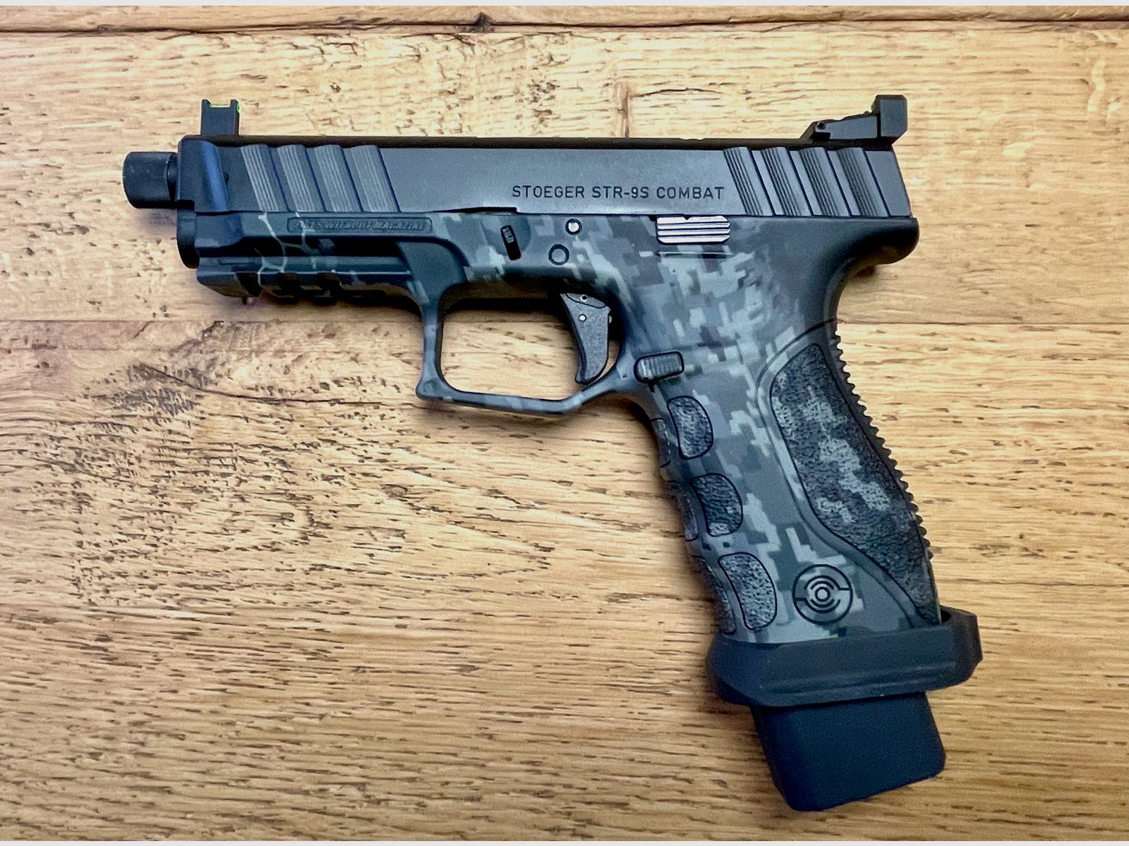 halbautom.  Pistole Stoeger STR-9S Combat mit Gewinde 9mmLuger (Beretta Group) - Neu