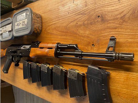 WBP Jack Holz in 7,62x39 TOP inkl. einiges an Zubehoer, Schussbelastung nur 148 Schuss !!