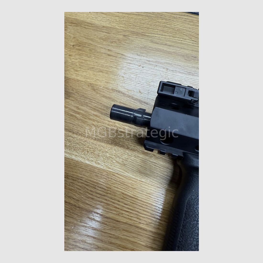 B&T AG SPC9 PDW G - halbautom. Pistole 9mmLuger Lower für Glock 9mm Magazine