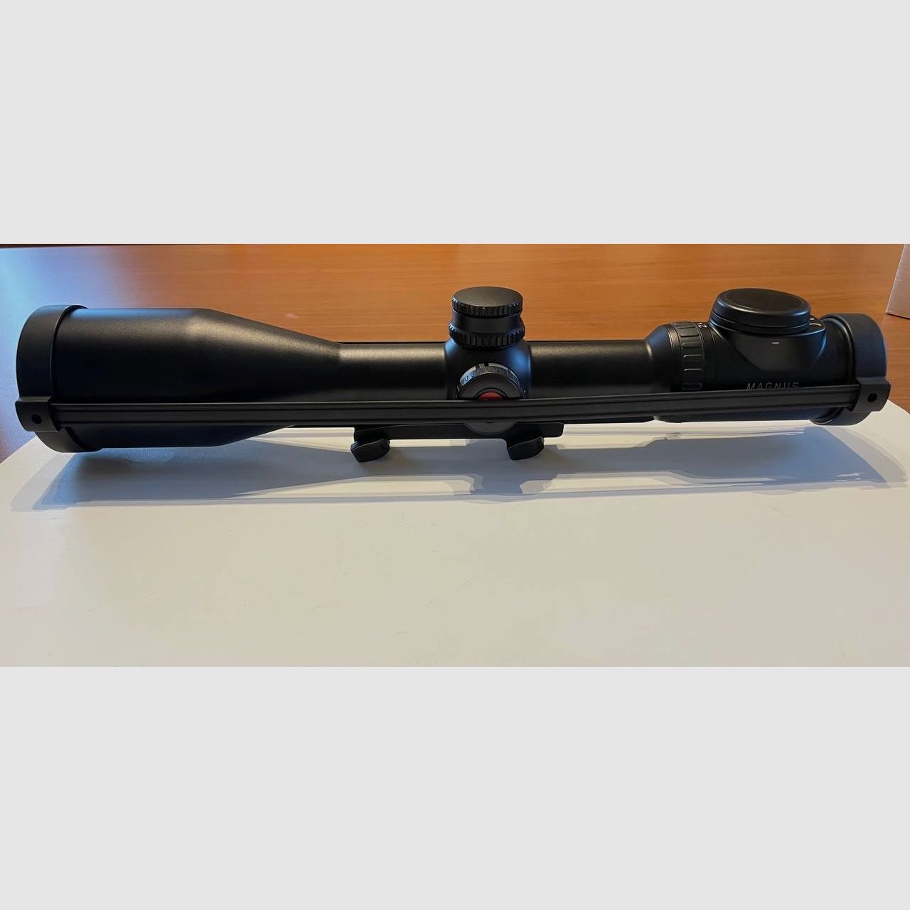 Leica Magnus 2 4-16x56