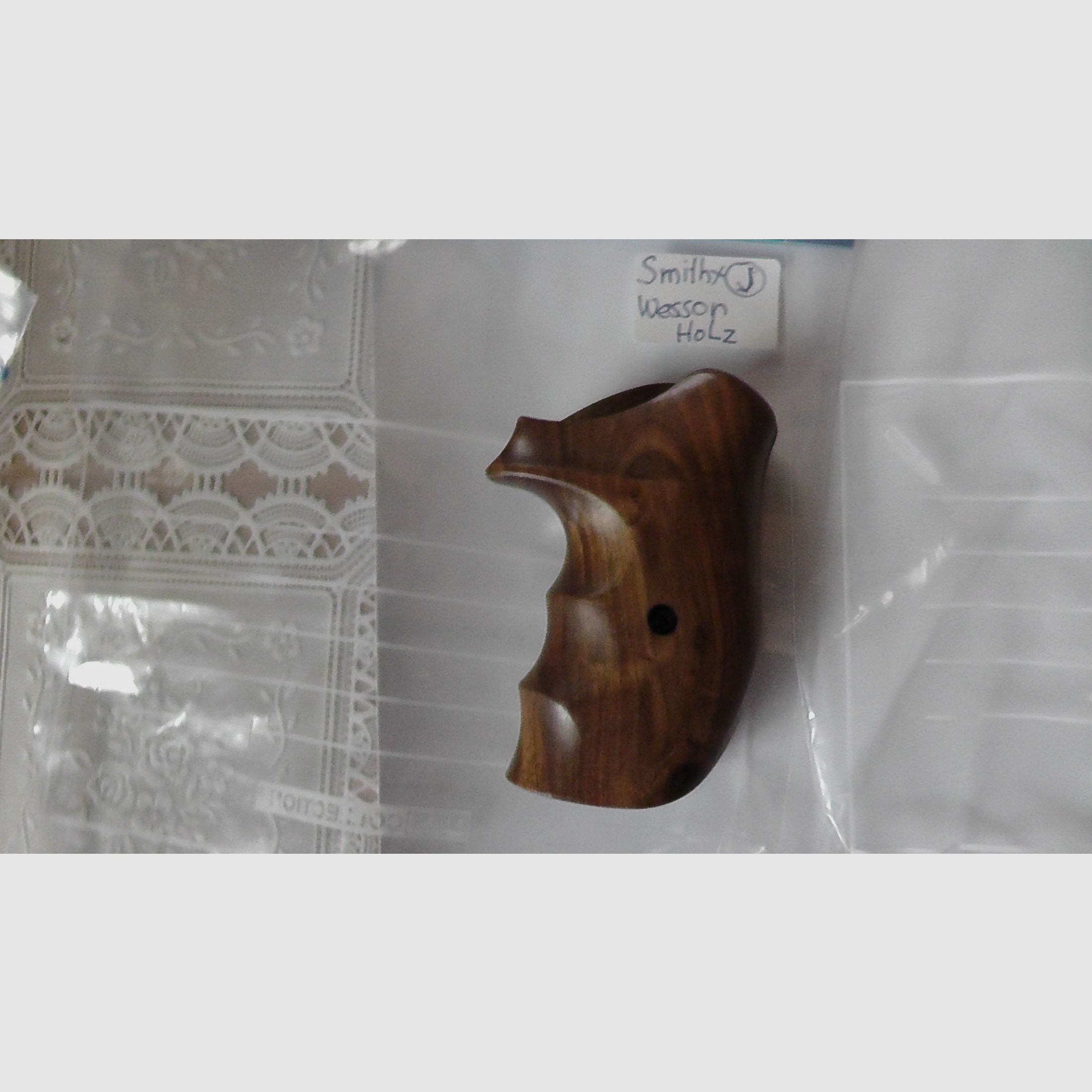 3 Pachmayr Griffschalen  Made in USA  3 Holzgriffschalen  Alle neu!