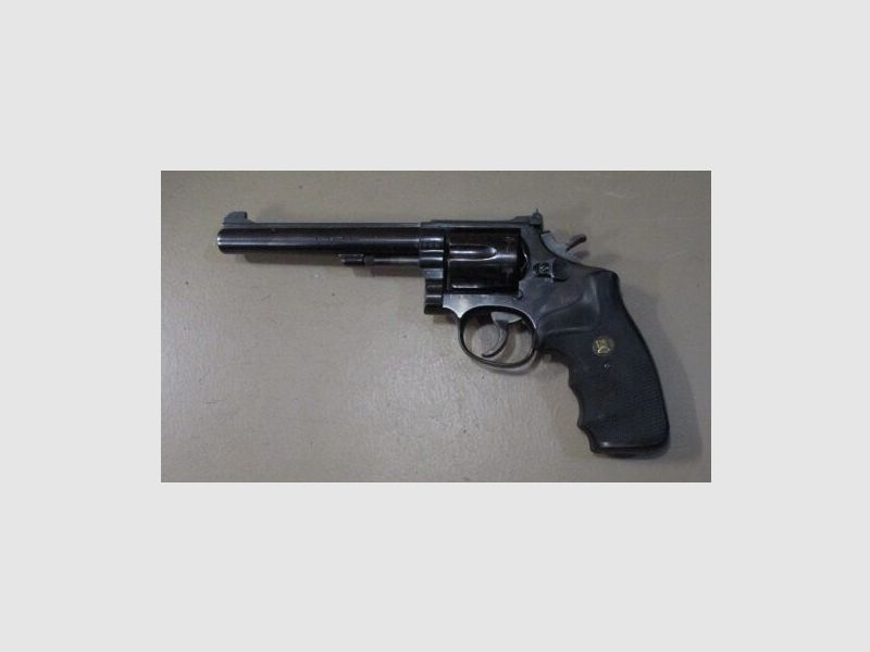 Revolver Smith & Wesson Mod. 17 Bj. 66 17