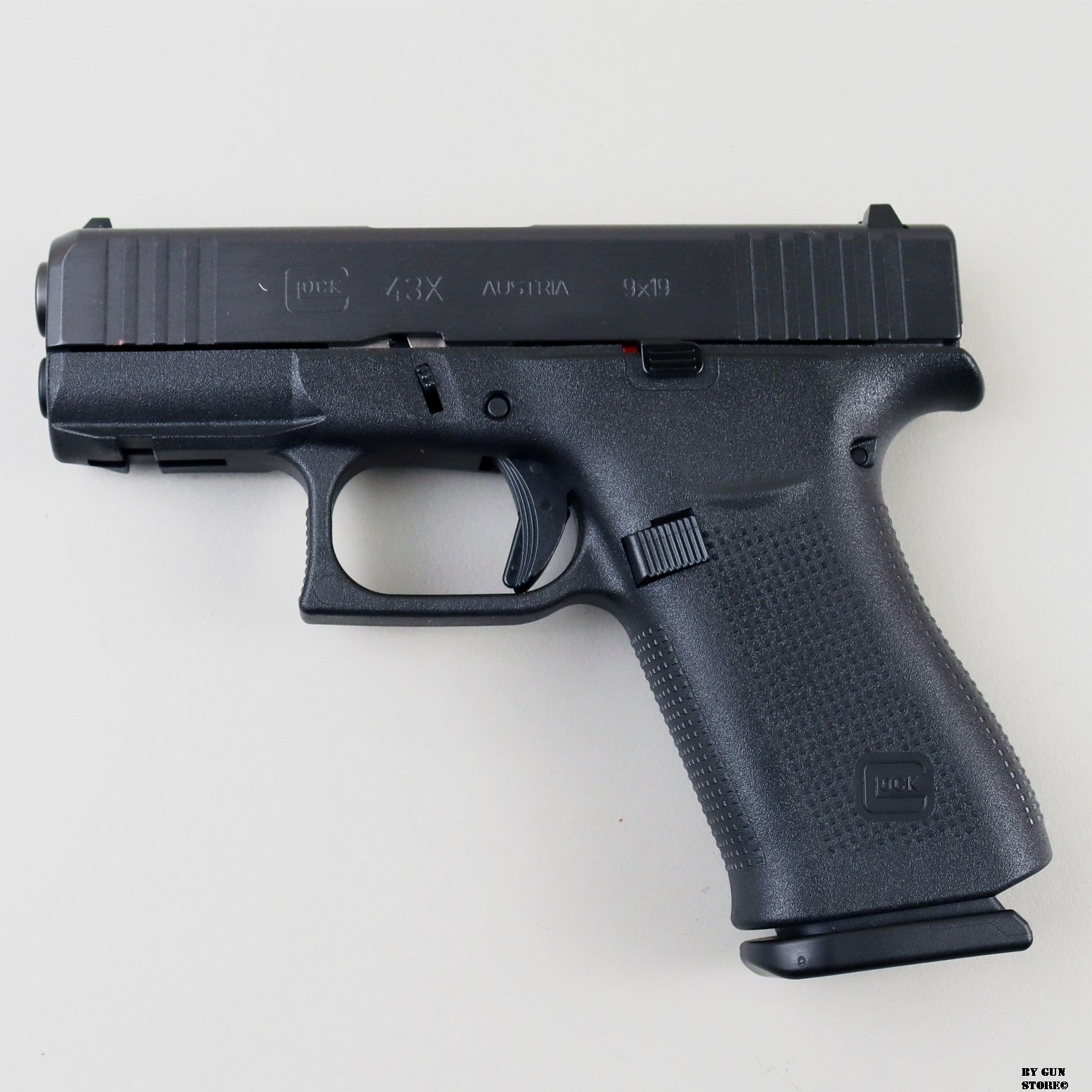 Glock pistol mod. 43X RAIL FS cal. 9×19 parabellum, image 1 of 4