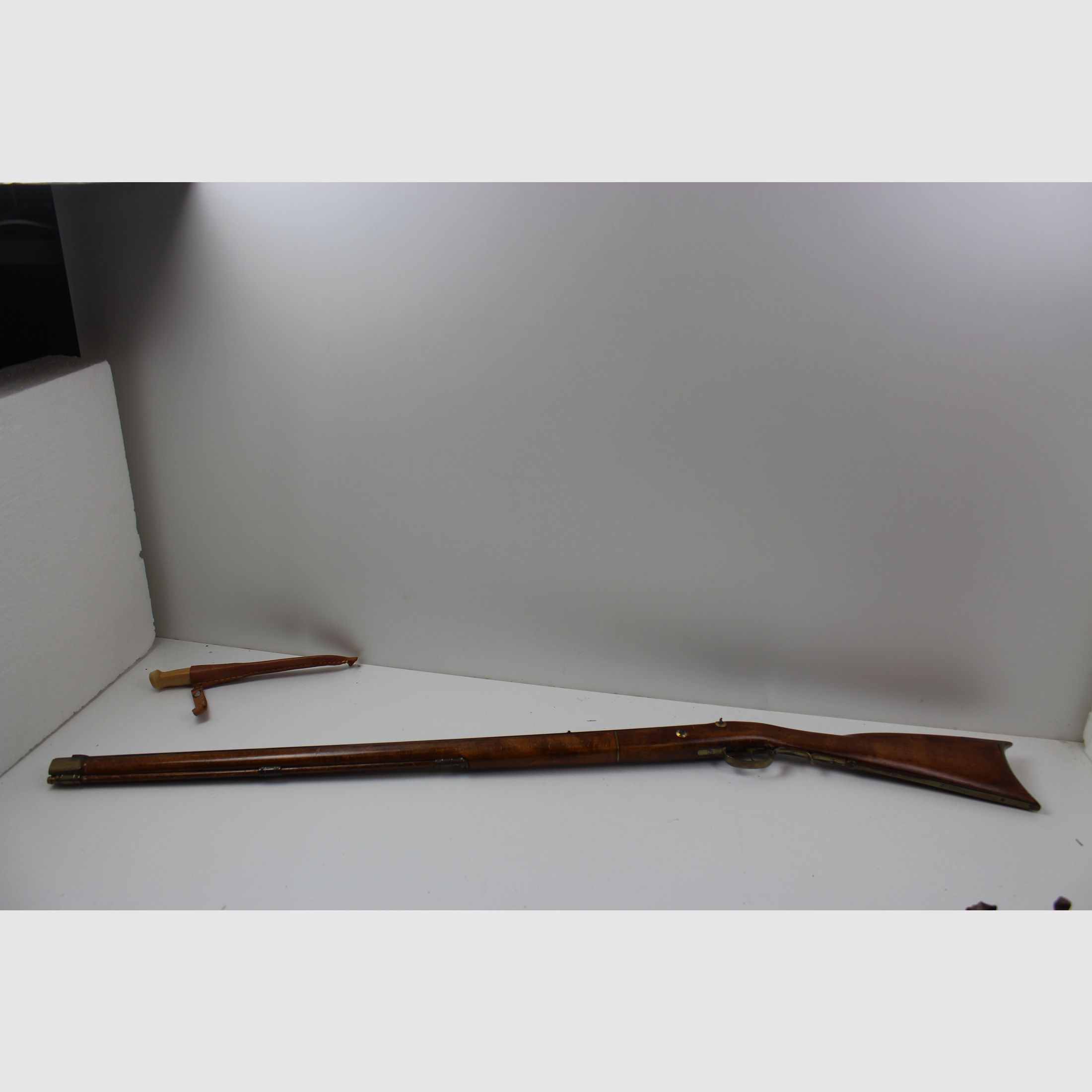 Rifle de avancarga Dikar Spain Cal. .45