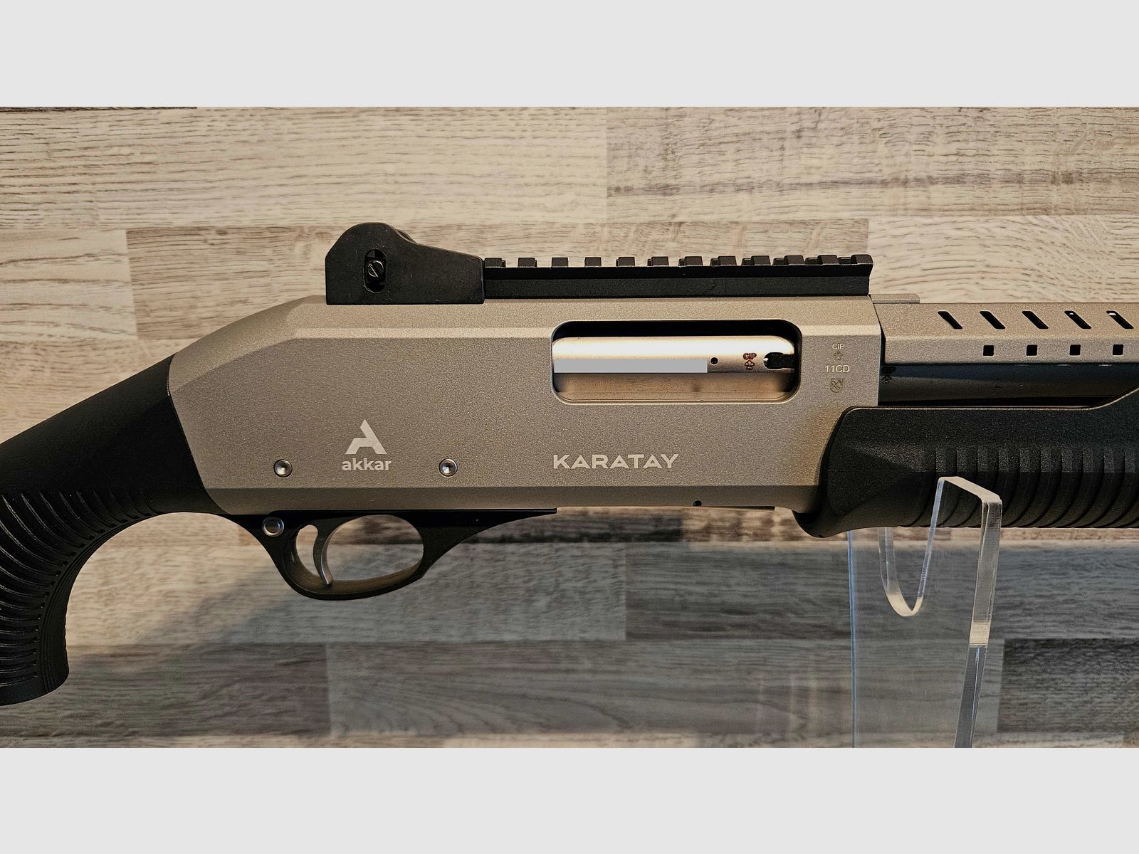 Neuware - Vorderschaftrepetierflinte Pumpgun Akkar Karatay TK-355 612PS Titanium Kal. 12/76