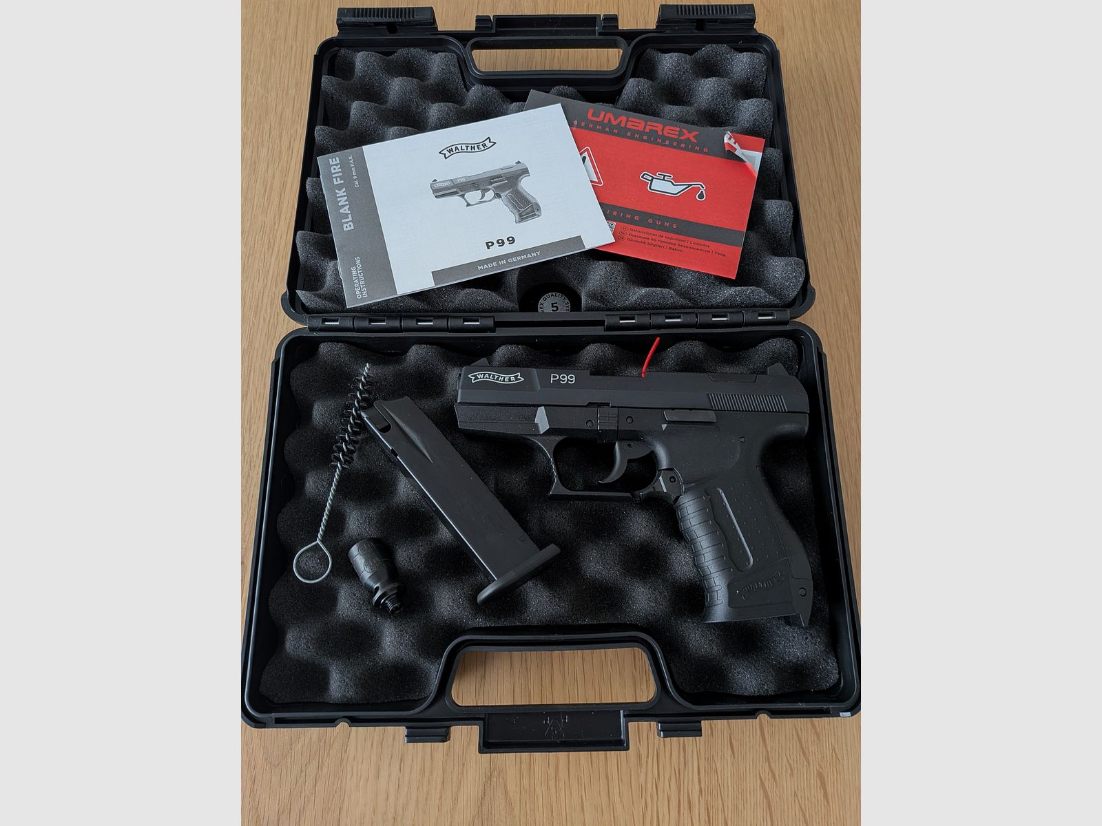 Walther P99 Cal. 9mm P.A.K ++ NEU++ Pistolet d'alarme P 99