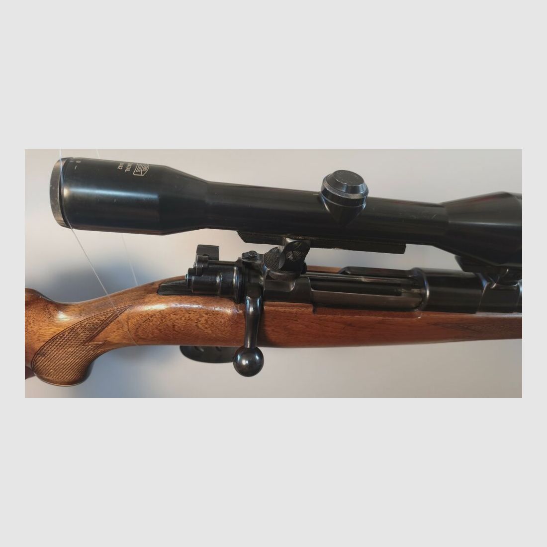 AKAH Merkur 7x64