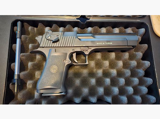 KWC Desert Eagle .50AE Metal Version Co2 Blow Back