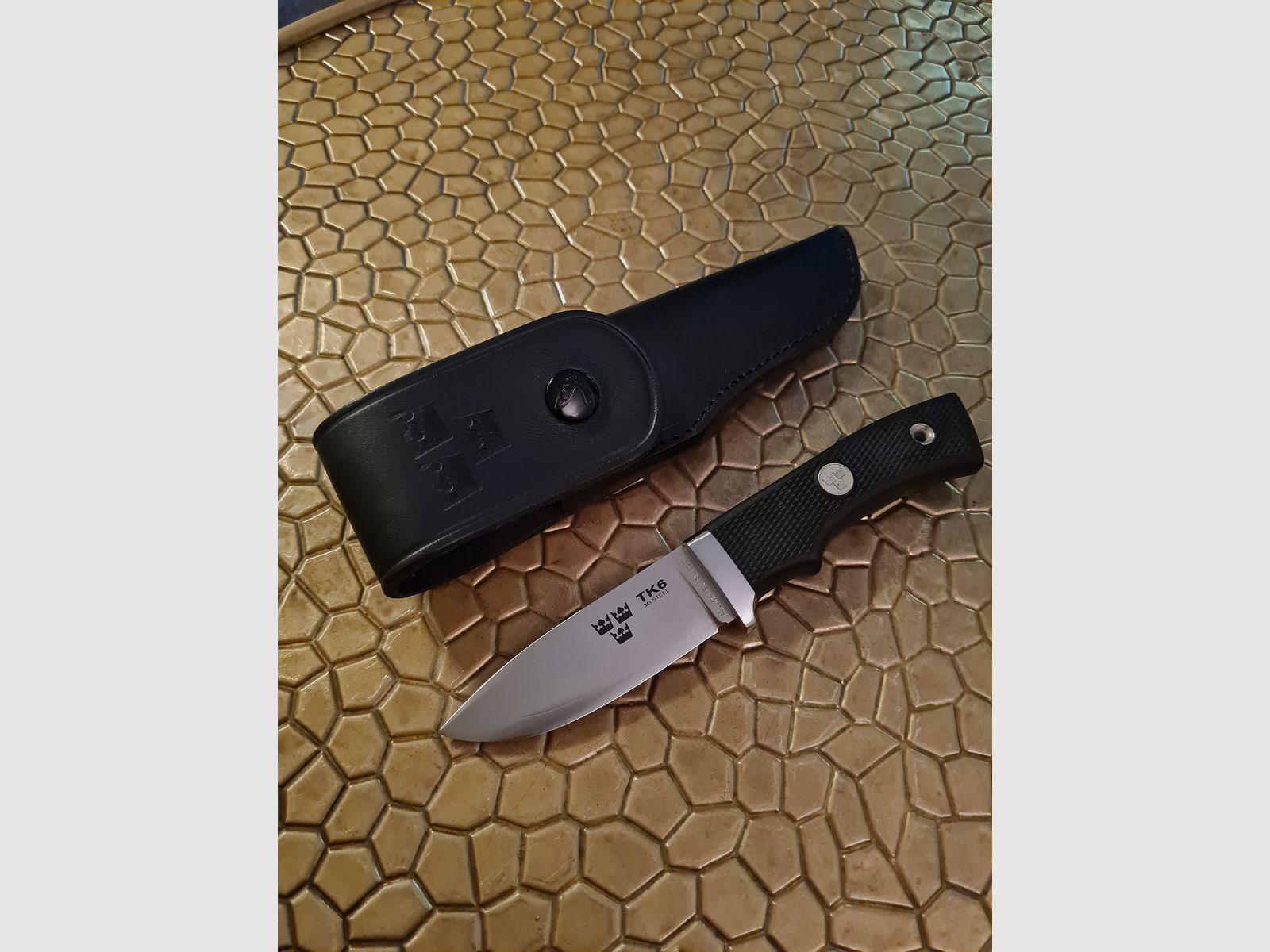 Fällkniven Model TK6 Three Crowns Hunter