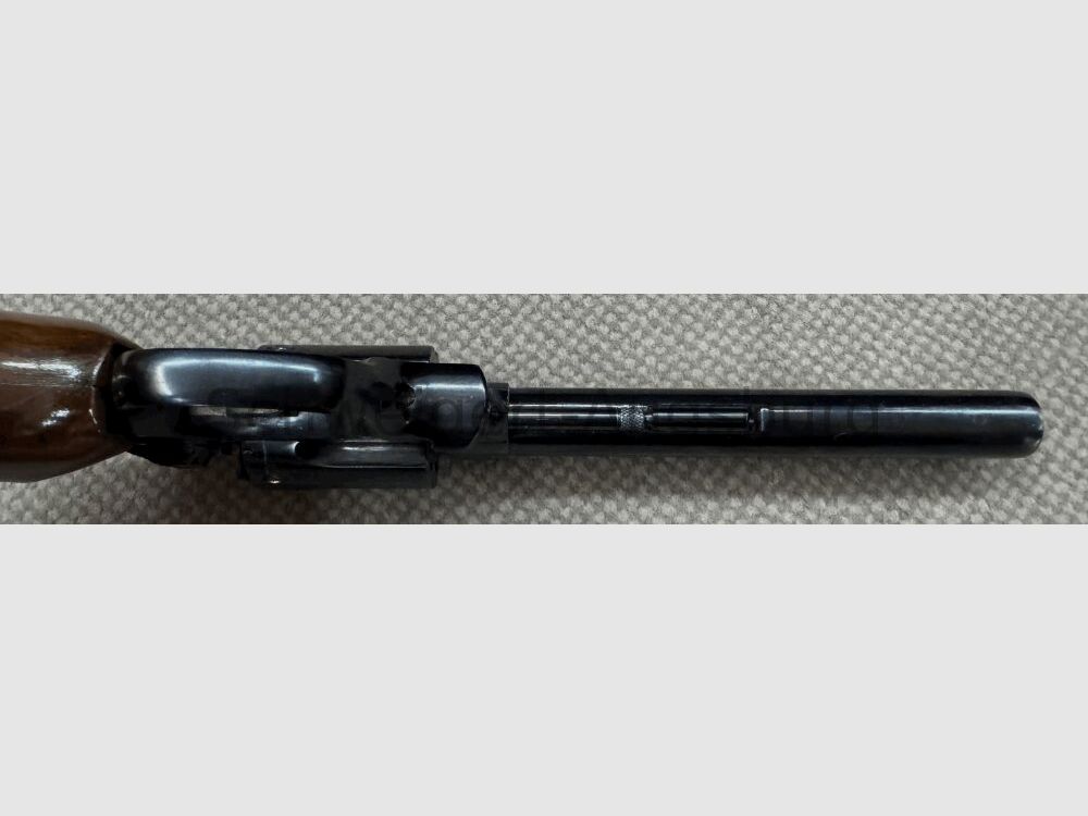 Taurus M 96 6 inch sportrevolver .22lr