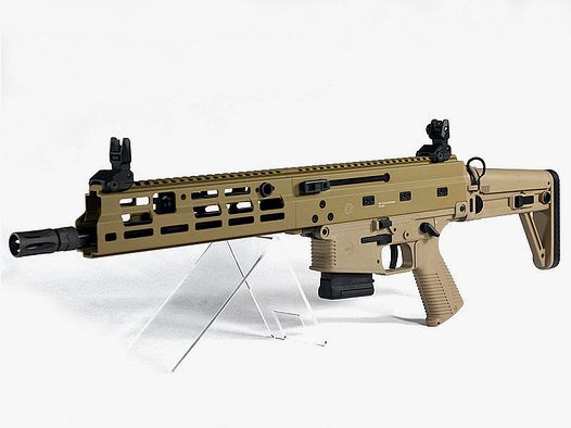 B & T APC223 PRO, Carabina w Flat Dark Earth