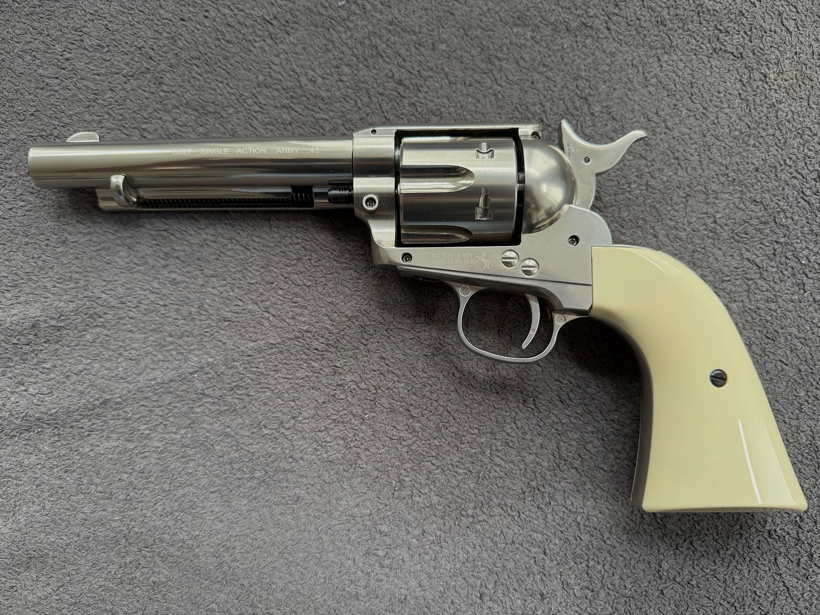 Colt SAA Single Action Army 4,5mm Diabolo CO2 PEACEMAKER Umarex Legends