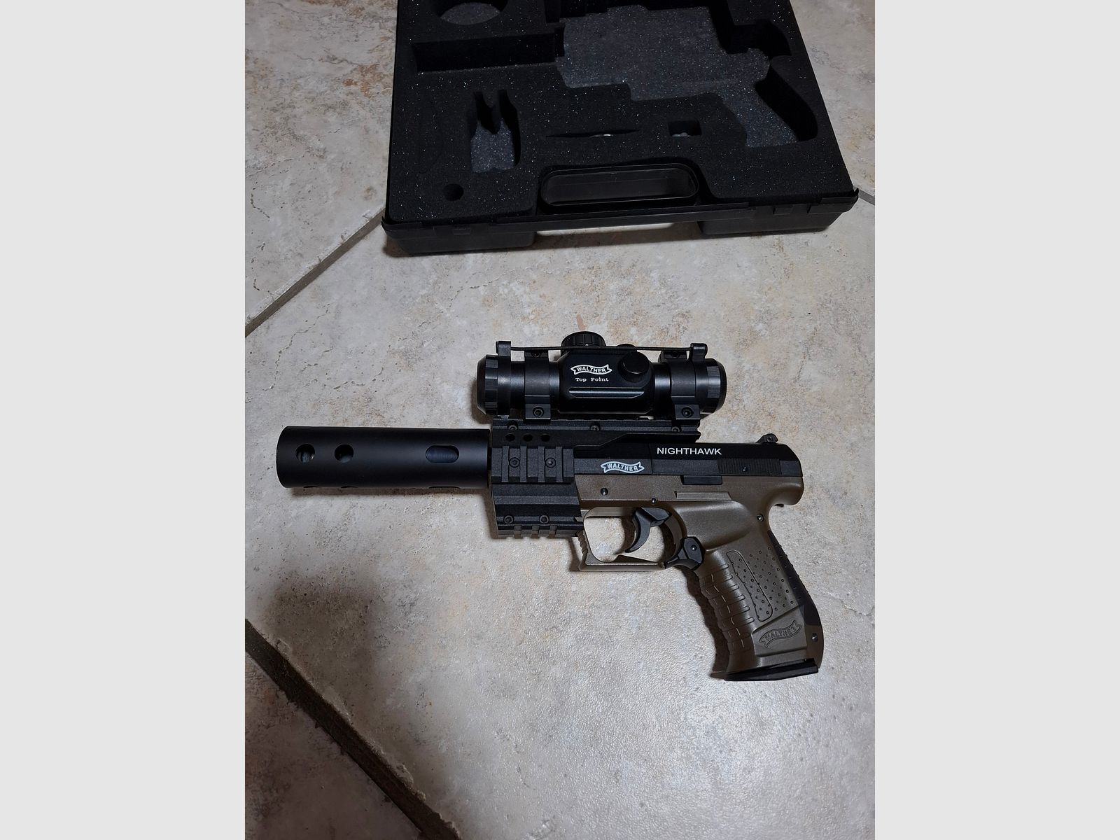 Walther Nighthawk CO2 Pistole