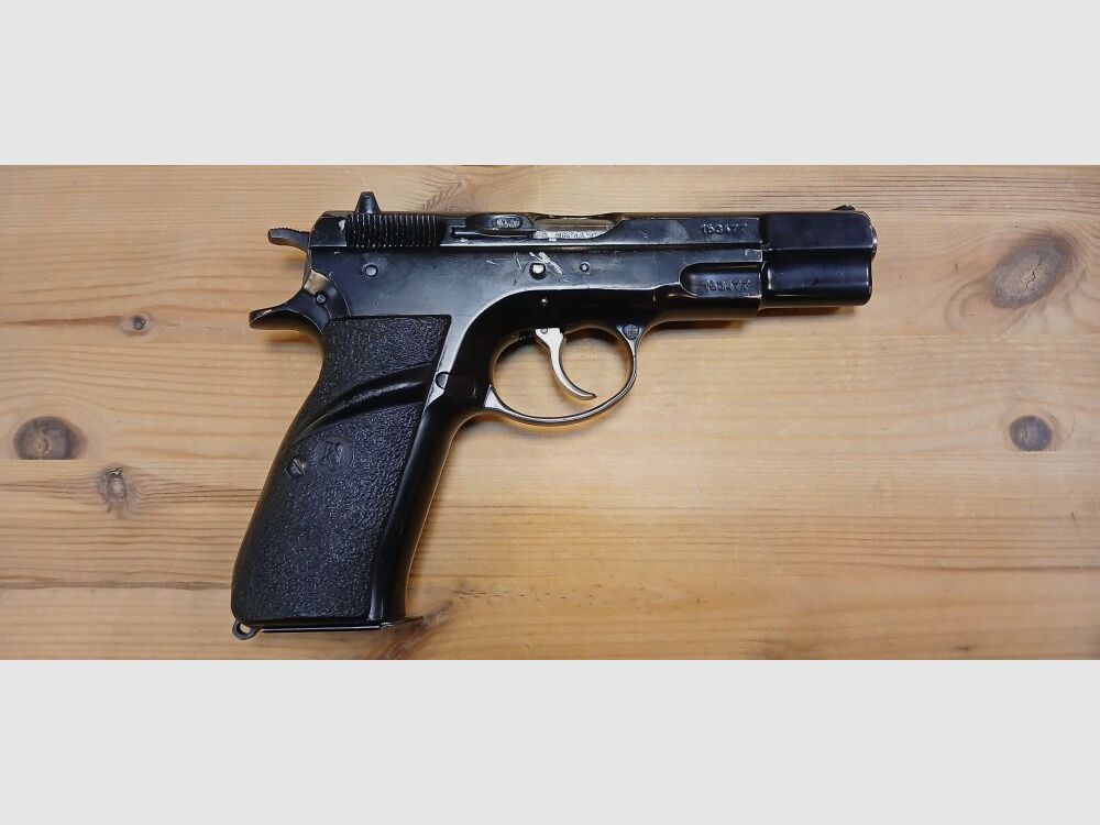 CZ Uhersky Brod / Brünner 75