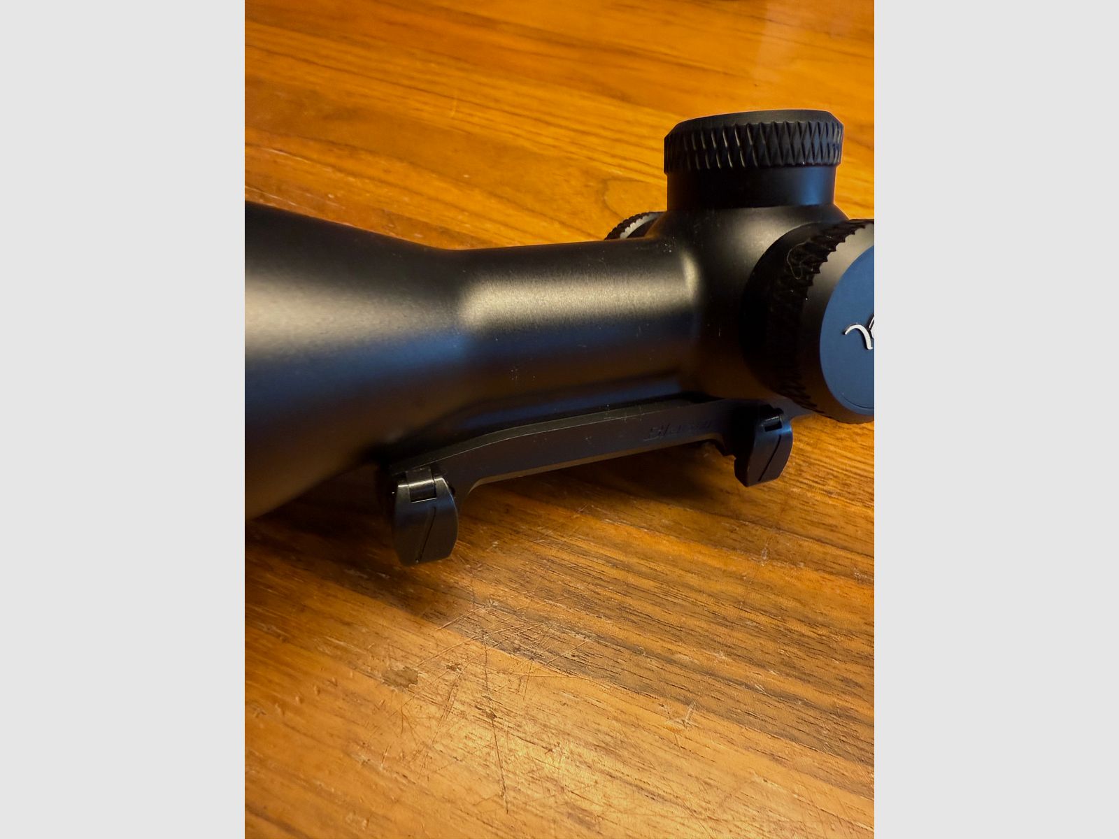 Blaser B2 2-12x50 iC Zielfernrohr mit Schiene & Sattelmontage
