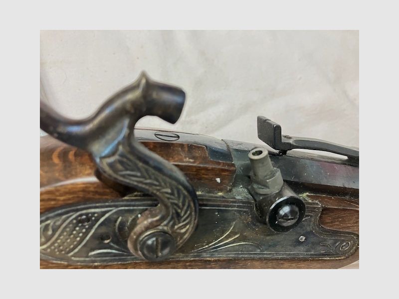Pistolet perkusyjny Ardesa Hiszpania model Patriot 1-16, kal. .45 z spustem, nieużywany