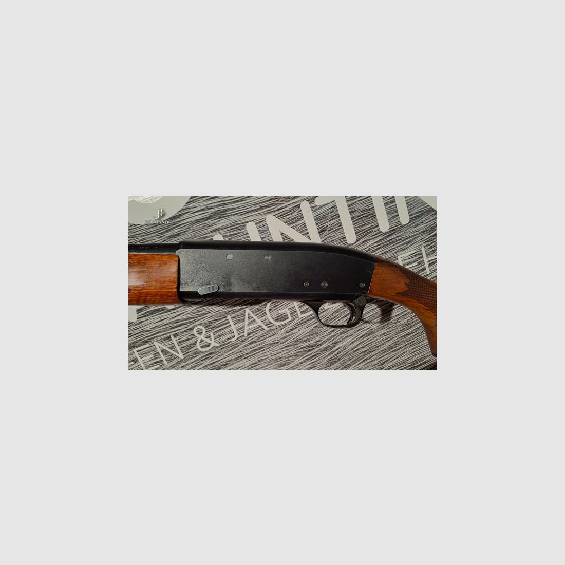 Perfex Selbladeflinte mit Wechsellauf