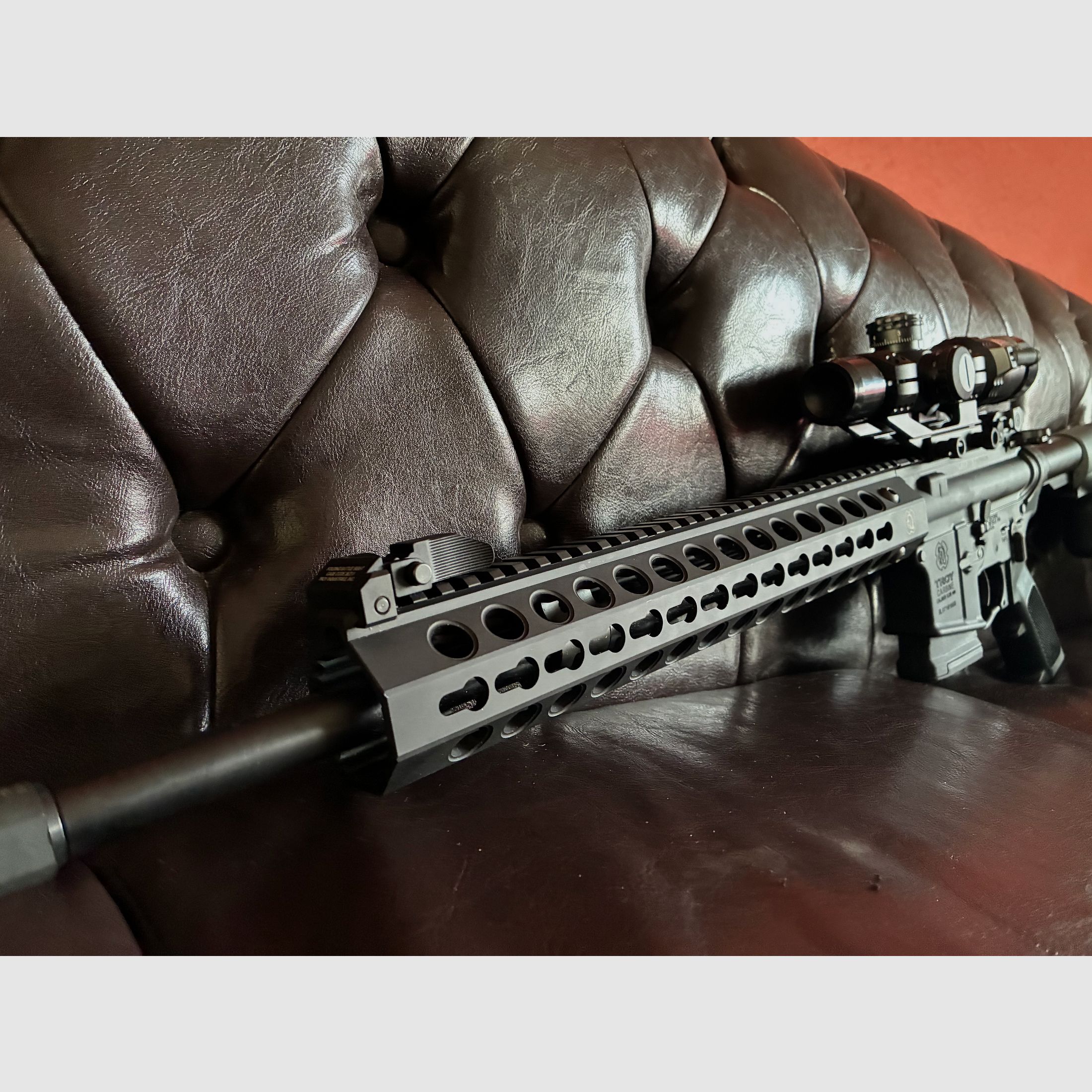 Troy Industries Carbine .223 Rem. incl. AR .300 BLK optic – minder dan 50 schoten!, afbeelding 4 van 8