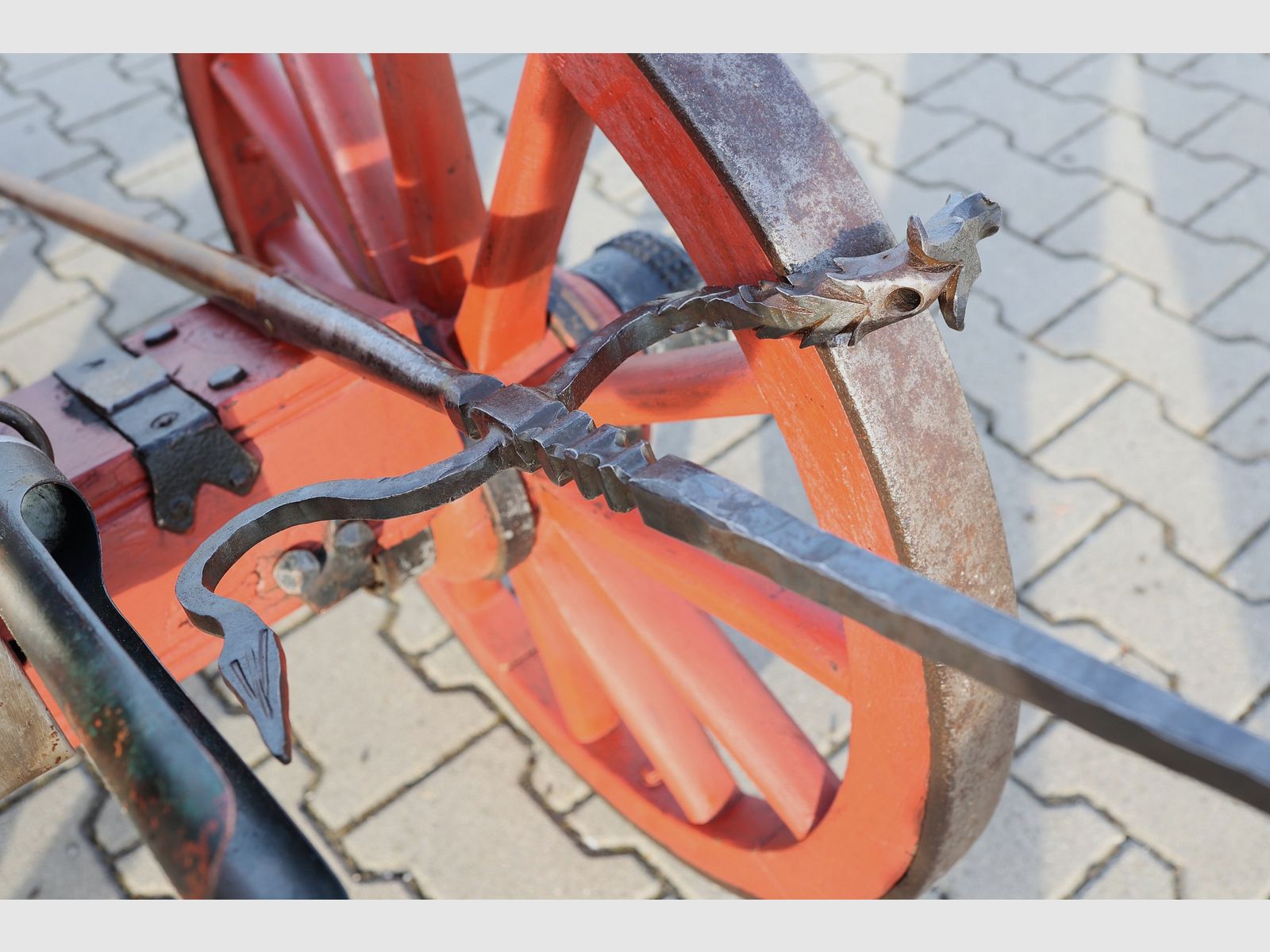 Muzzleloader cannon with proof for reenactment of the 30 Years' War with accessories