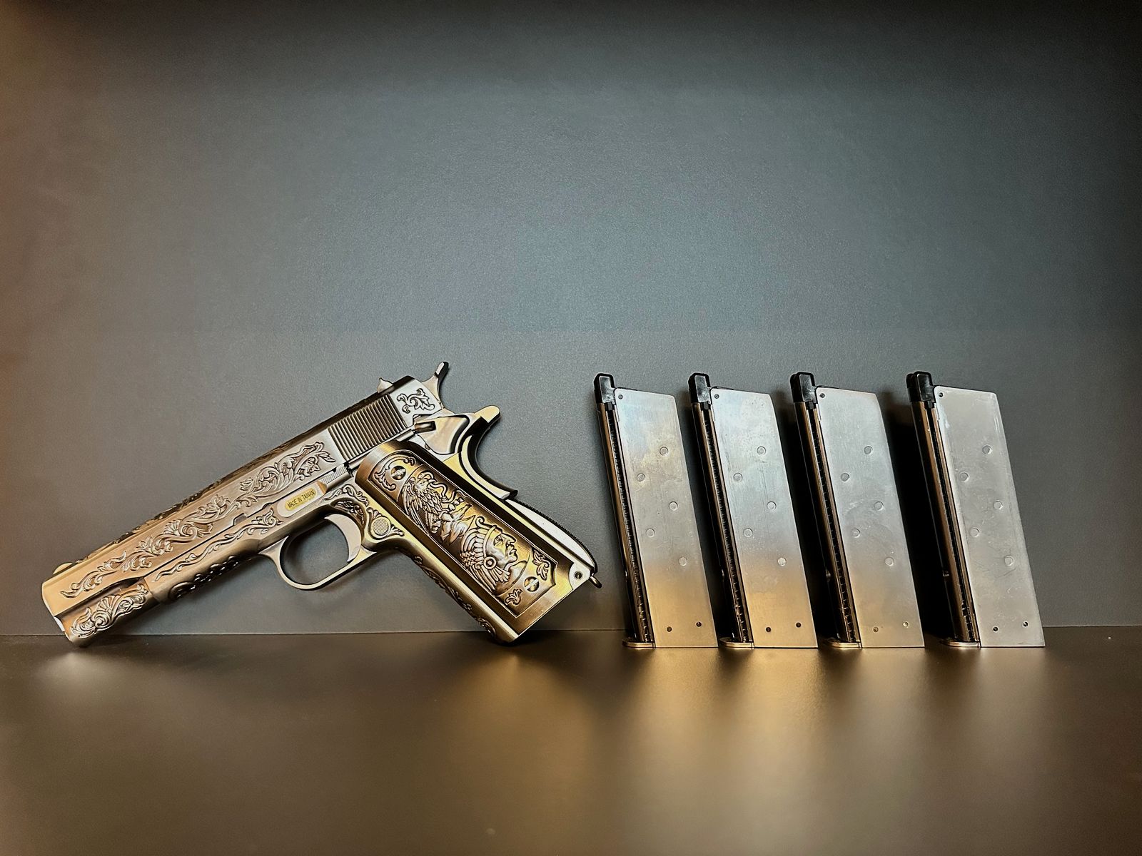 M1911 Etched Full Metal GBB WE mit Zubehör