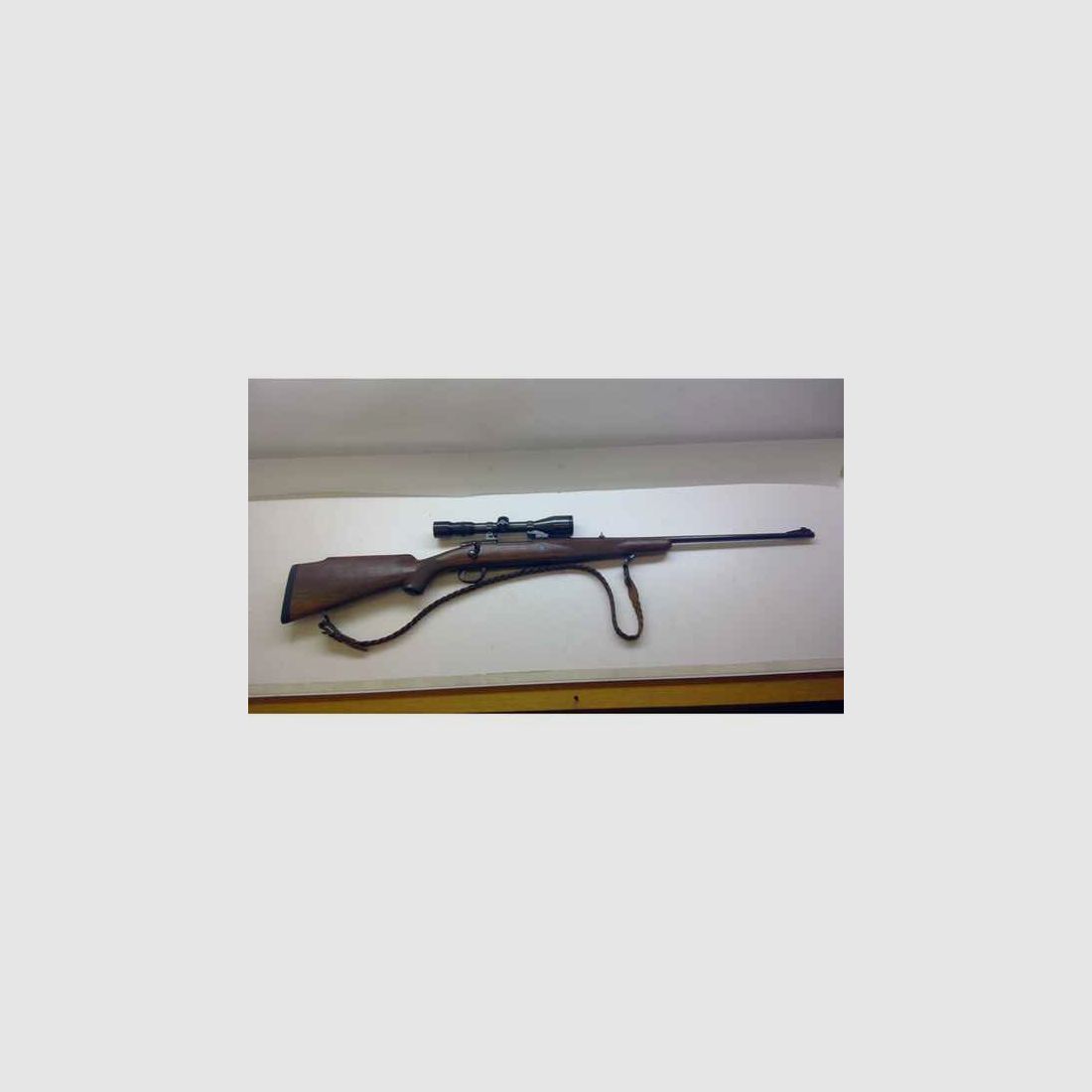 Repetierbüchse Husqvarna Kal.270Win. gebraucht