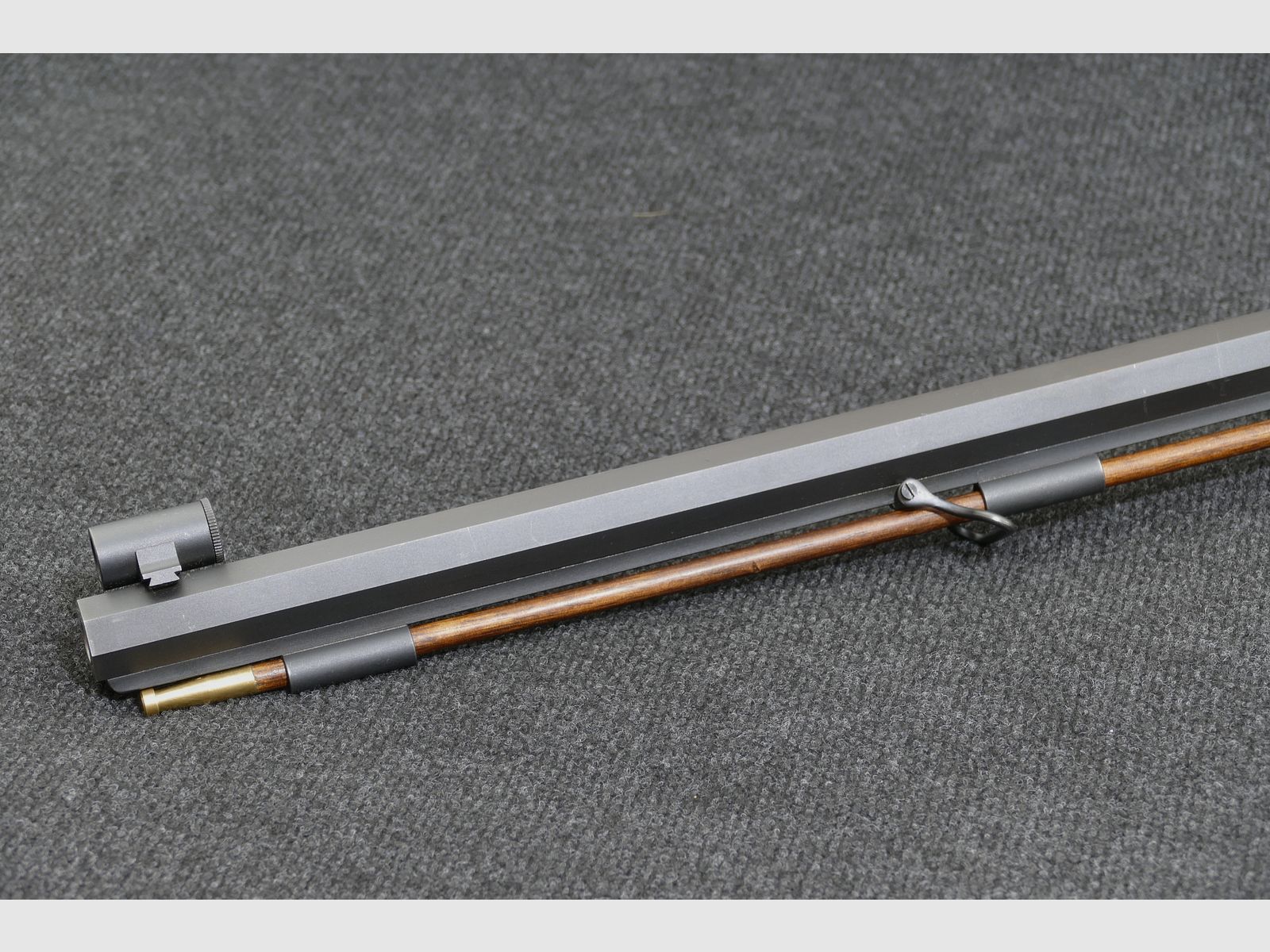 Davide Pedersoli Vorderlader Gewehr Tryon Rifle (Model S.229) uitvoering Creedmoor, .45 zwartkruit, zeer goed onderhouden