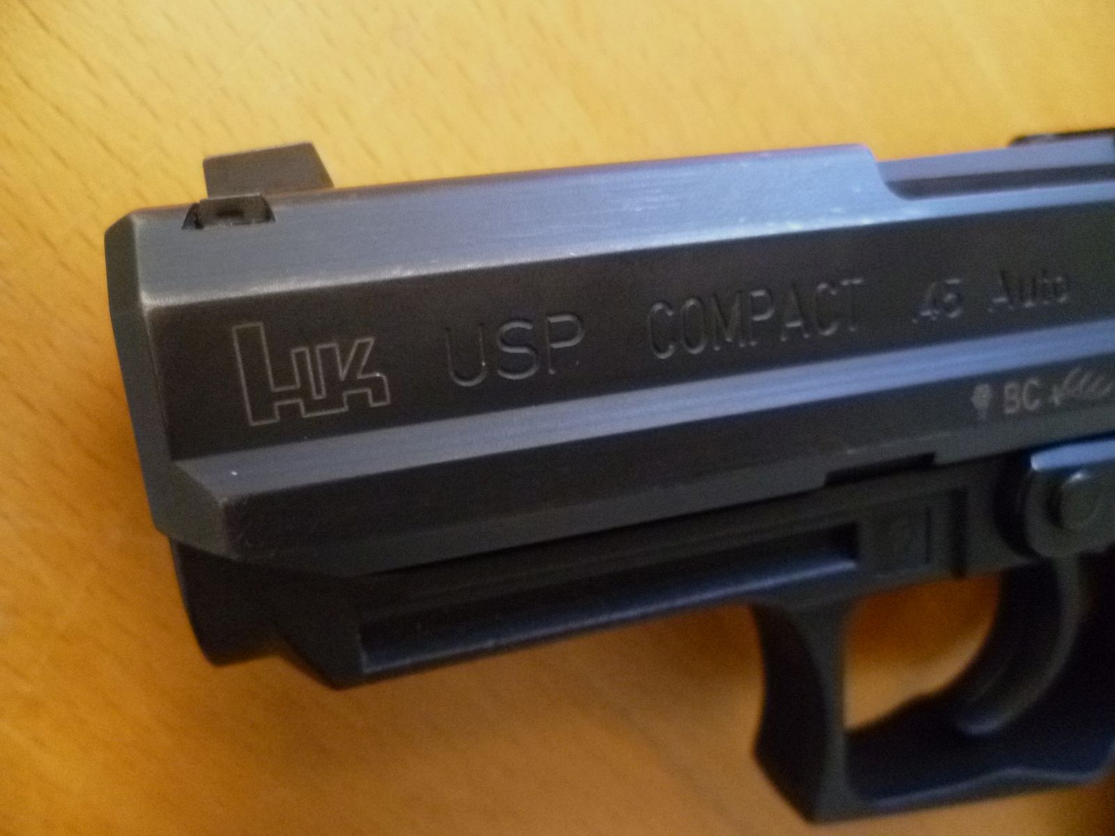 Pistole Heckler & Koch USP Compact .45 Auto