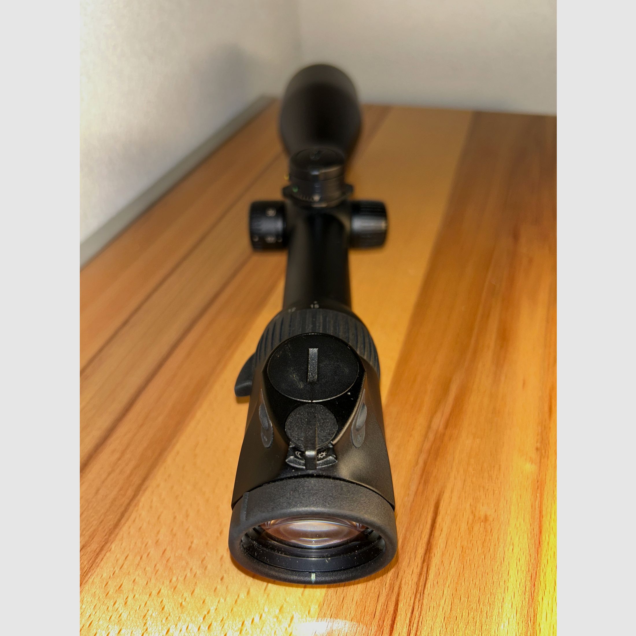 Swarovski Optik Z6i 2nd Gen 2,5-15x56, avec rail et tourelle balistique