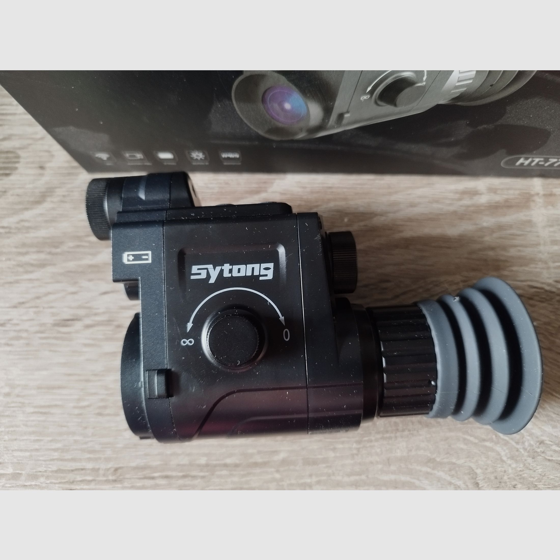 Noktowizor Sytong HT-77 (16mm) zestaw, w tym adapter, zdjęcie 2 z 5