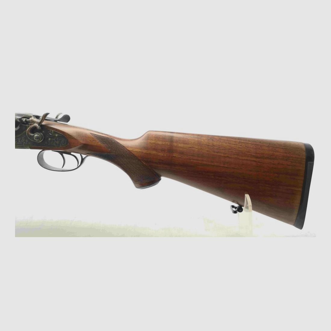 Armas Parkemy Ayora