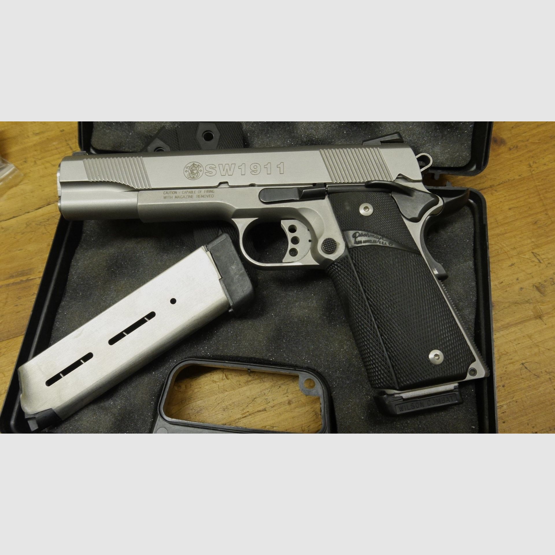 Smith & Wesson 1911 inox 45acp