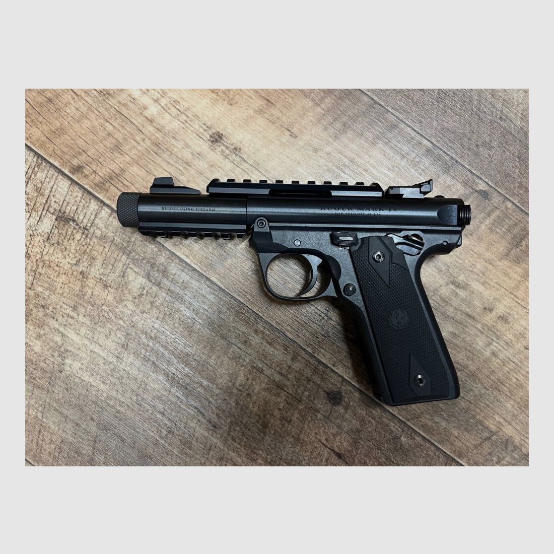 Ruger Mark IV 22/45 Tactical Black .22lr