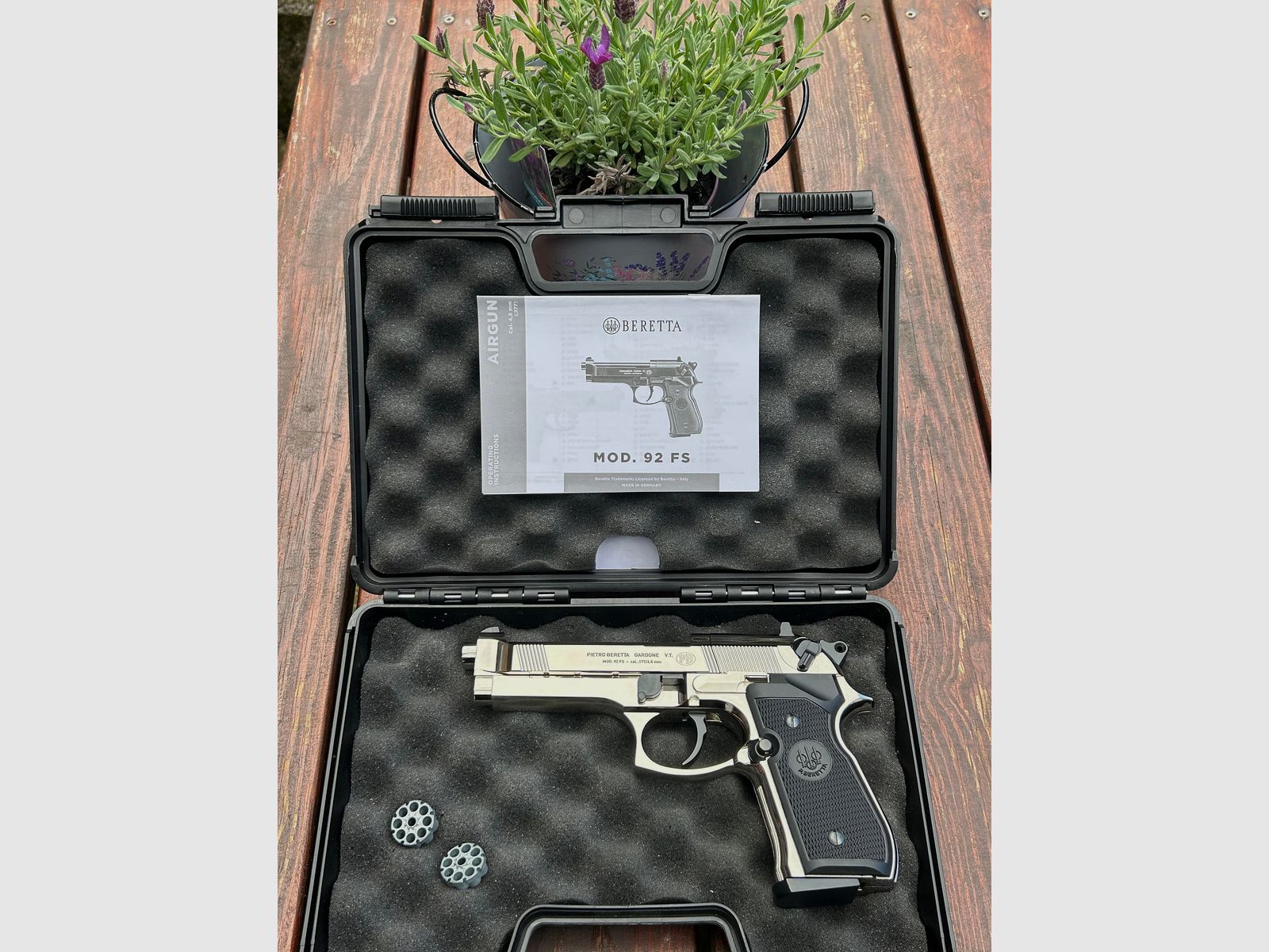 Beretta 92fs co2(4.5mm diabolo)